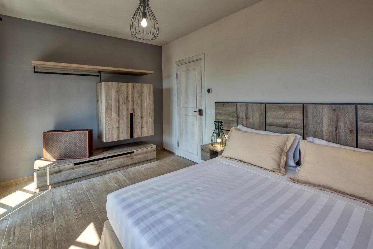 Mirandola Suites Аренцано Екстер'єр фото